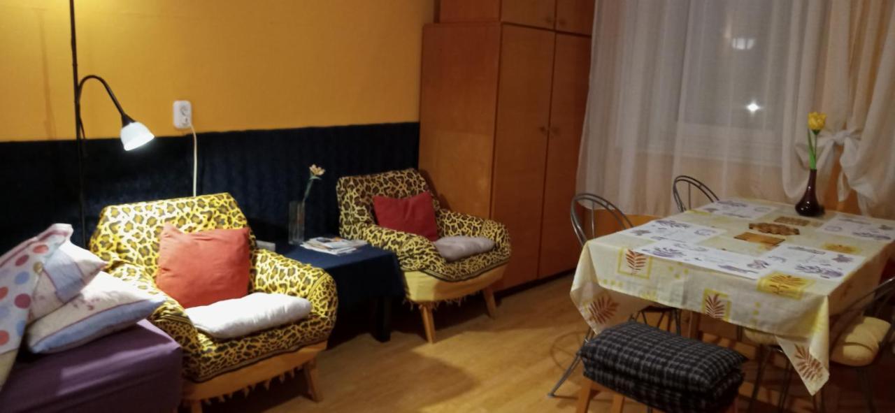 Apartmán Minigarden Hause Eger Exteriér fotografie